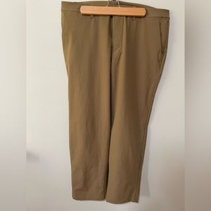 Lululemon 36 waist - ABC Classic-Fit Trouser 30"L
Warpstreme